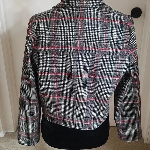 Ivy and Main jacket - Picture 2 of 4